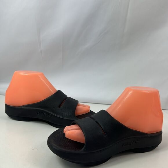 OOFOS OOaah Unisex Street Style Plain Shower Shoes - Picture 4 of 13